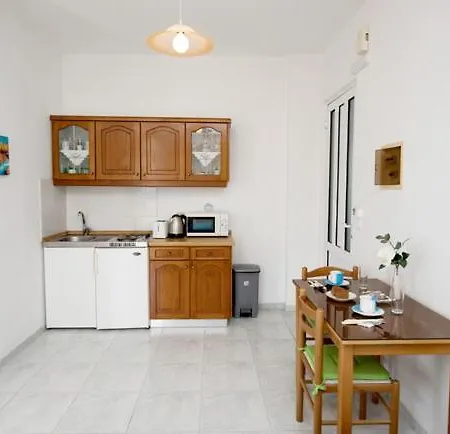 Maria & Apartman Kremasztí