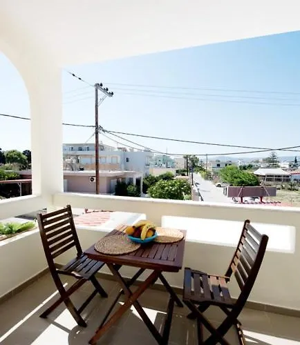 Maria Studios&apartments * Kremastí